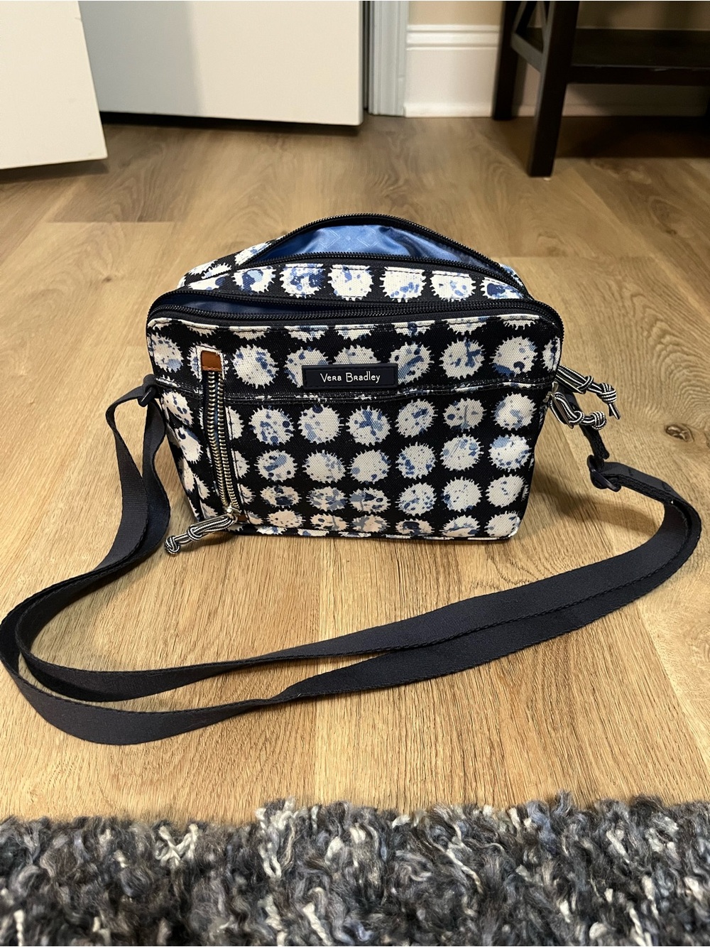 Vera Bradley Lighten Up "On The Horizon" Crossbody Bag; pattern Splash Dot NWOT